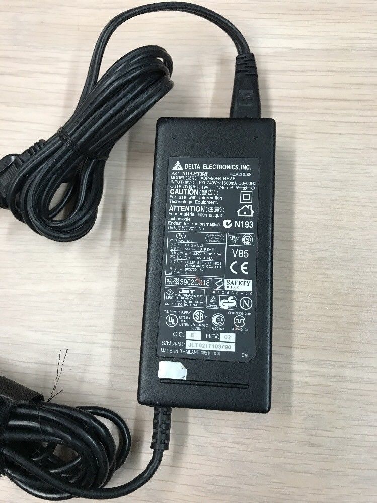 *Brand NEW* DeltA Electronics ADP-90FB AC Adapter Output: 19V DC 4740mA Power Supply