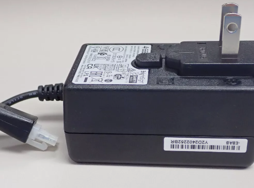 *Brand NEW*12V 3A 36Watt AC Adapter Bright-Sign / APD WA-36A12R 2-Pin Plug-In Power Supply